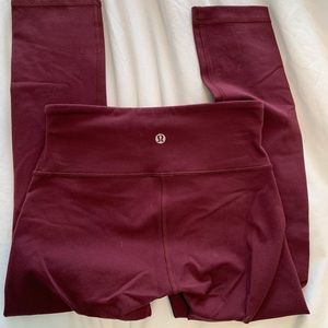 Lululemon size 2 cropped leggings